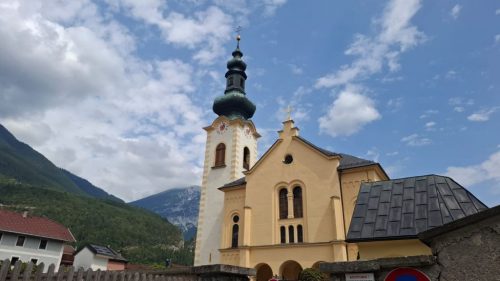 Foto 2 di 44
