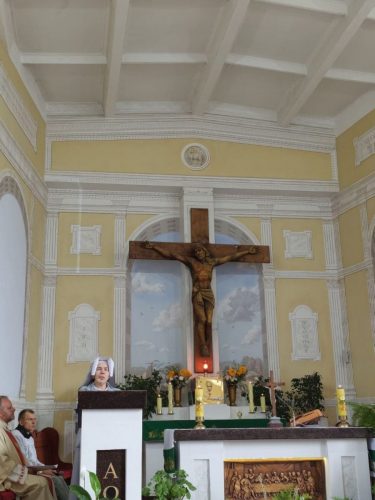 Foto 7 di 10