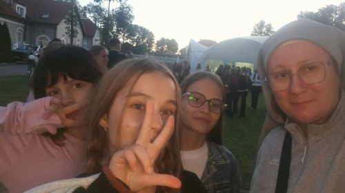Foto 15 di 16