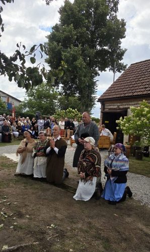 Foto 6 di 24