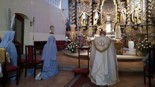 Foto 6 di 8