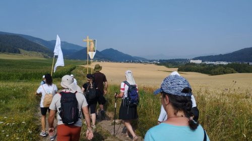 Foto 16 di 40